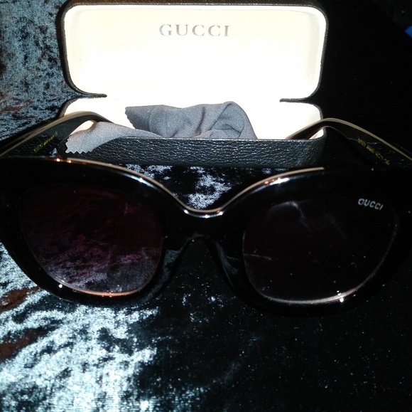 Sunglasses - Picture 2 of 3